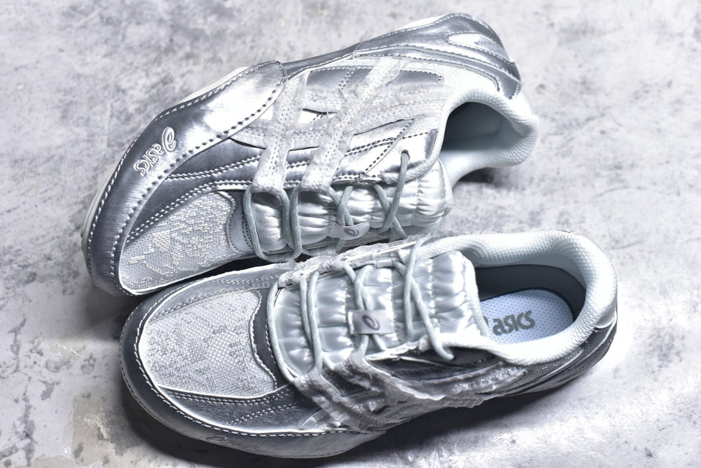 ASICS Hypersync Low-Top Sneaker – Breathable, Lightweight & Versatile | 1203A879-101