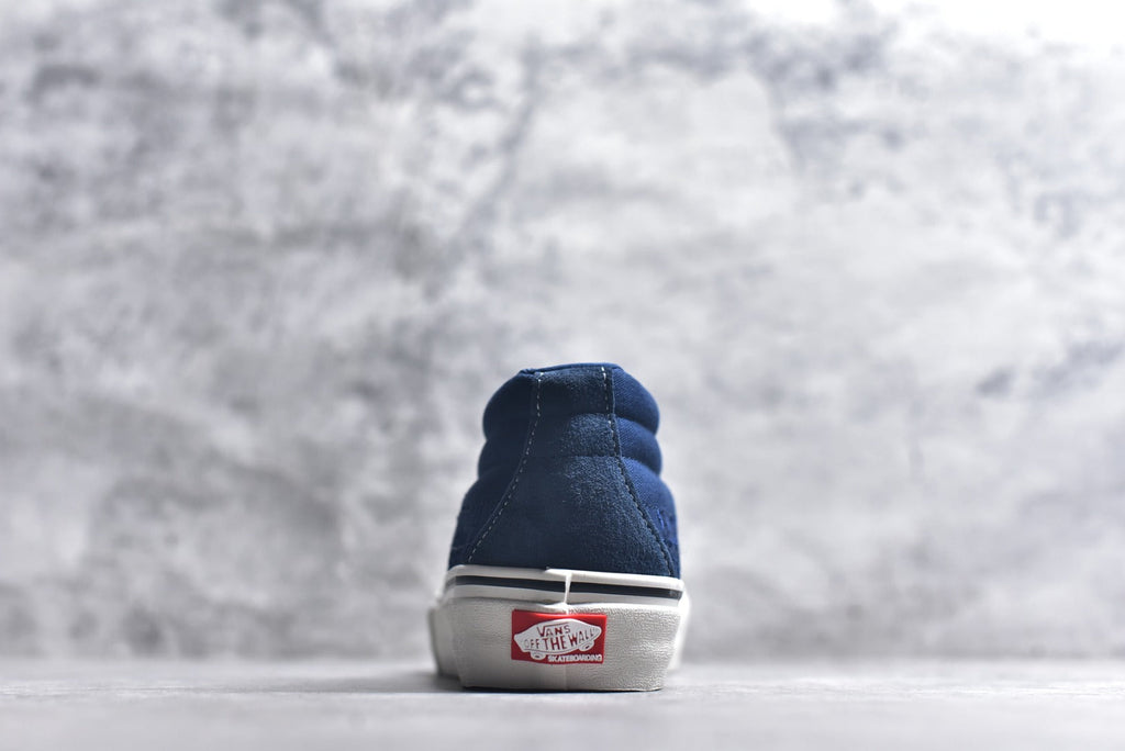 Vans Sk8-Mid Reissue | Navy Blue Embossed Leather | VN0A347UVGD