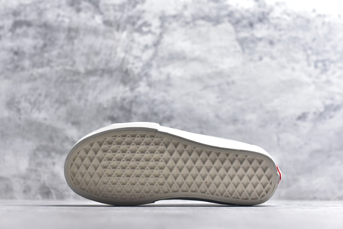 Vans Sk8-Mid Reissue | Navy Blue Embossed Leather | VN0A347UVGD