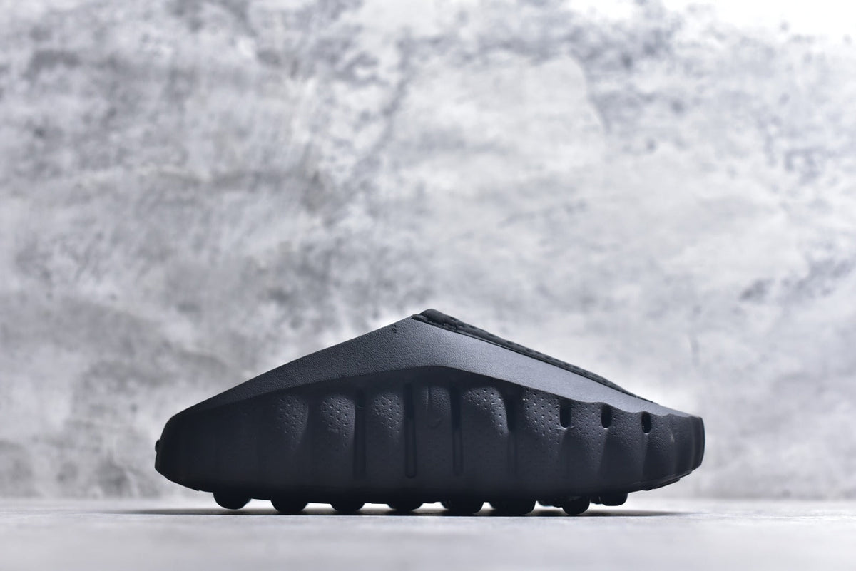 Nike Mind 001 Sail Closed-Toe Massage Slide HQ4307-001 Black