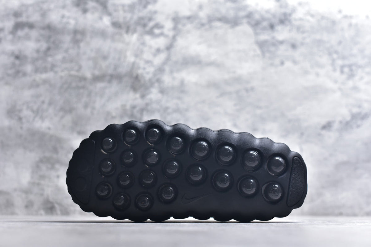 Nike Mind 001 Sail Closed-Toe Massage Slide HQ4307-001 Black