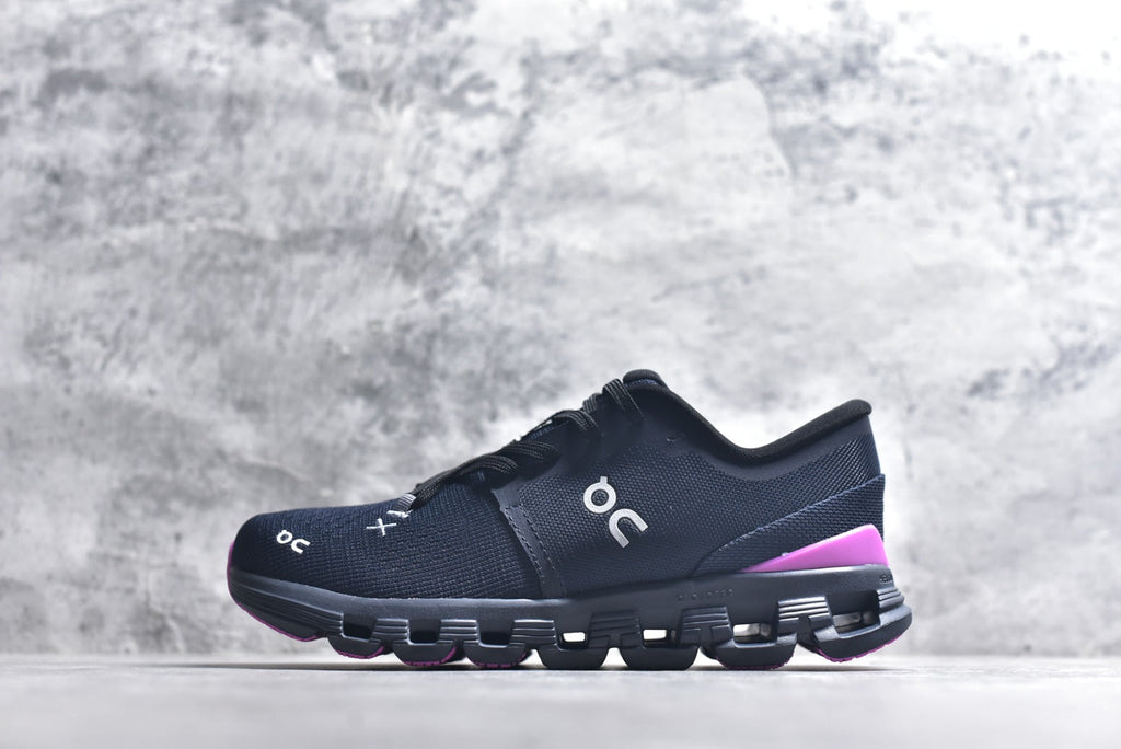 On Cloud X 4 — Black / Magenta