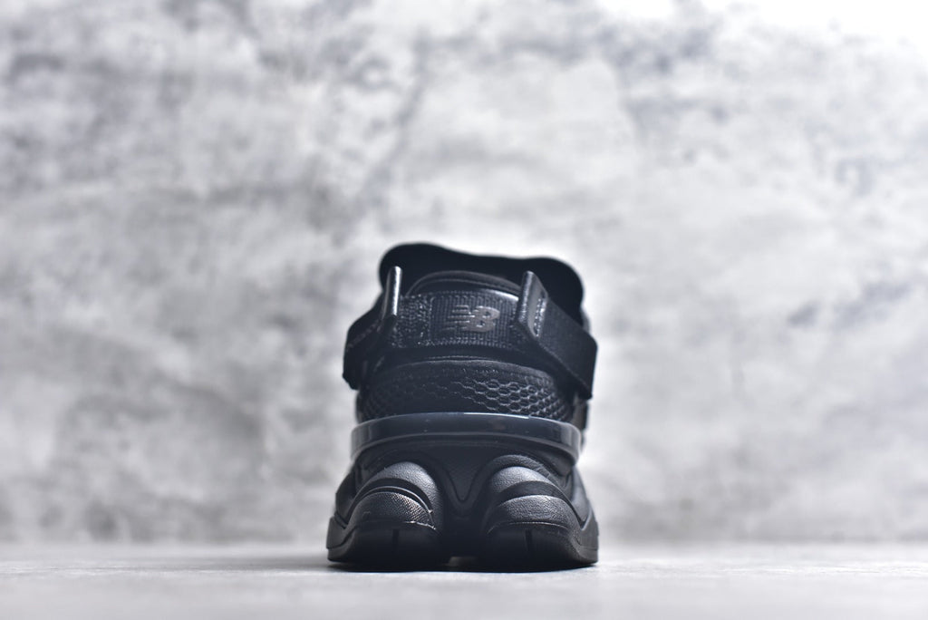 New Balance 9060 — Triple Black