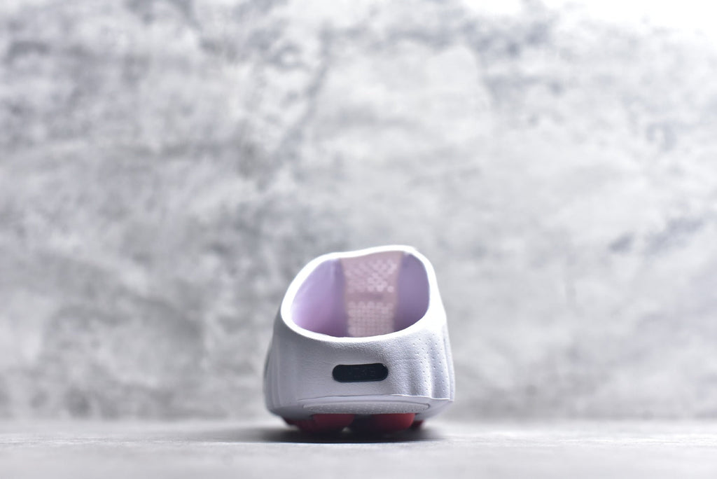 Nike Mind 001 Closed-Toe Massage Slide HQ4307-101
