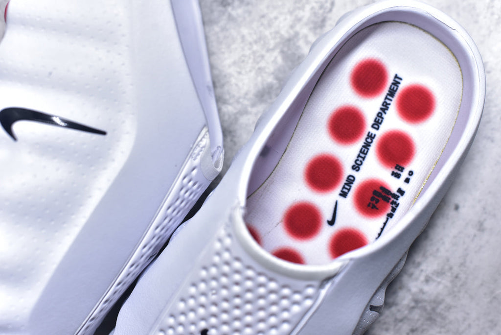 Nike Mind 001 Closed-Toe Massage Slide HQ4307-101