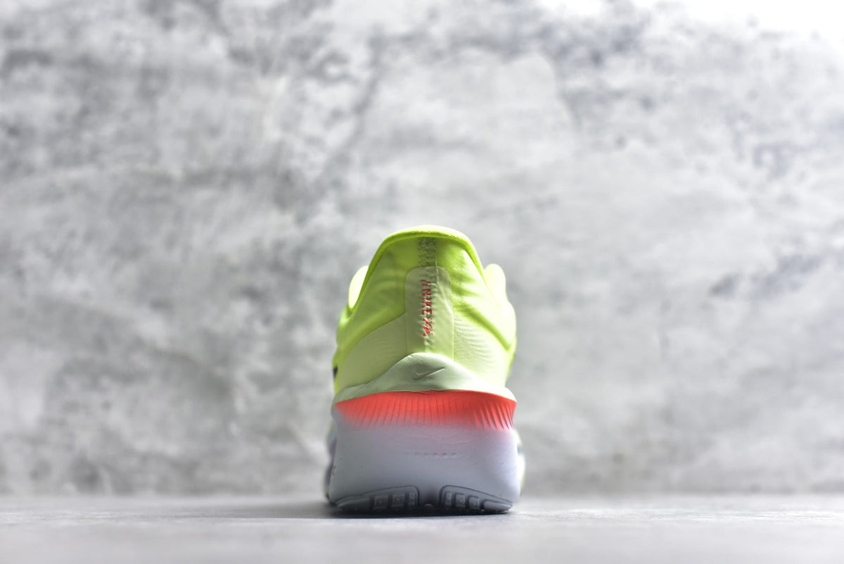 Nike Zoom Fly 6
