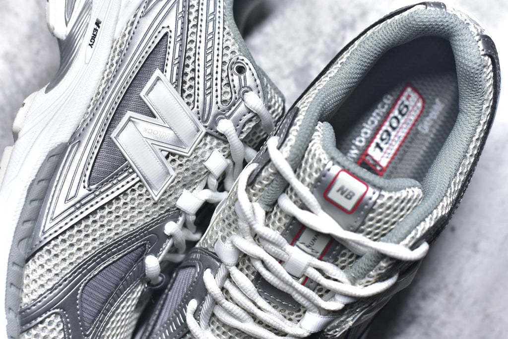 New Balance 1906 Retro Lifestyle Sneaker | U1906RCB
