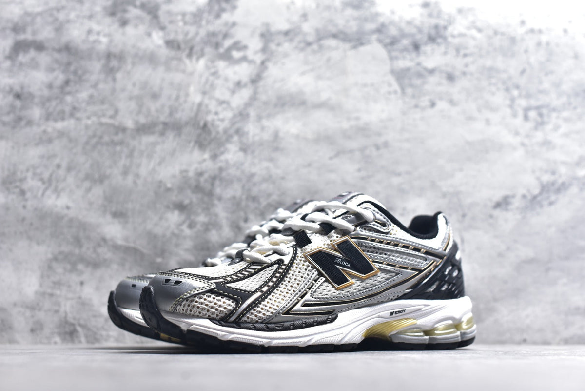New Balance 1906 Retro Lifestyle Sneaker | M1906RA