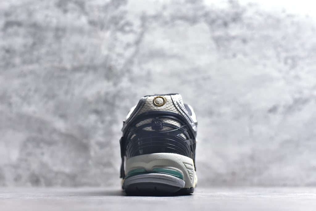New Balance 1906 Retro Lifestyle Sneaker | M1906AD