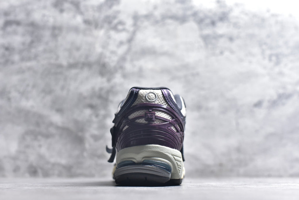 New Balance 1906 Retro Lifestyle Sneaker | U1906ANB