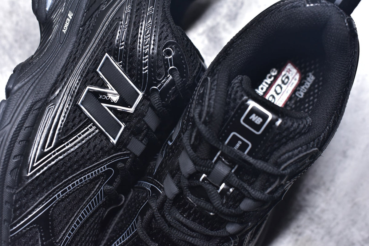 New Balance 1906 Retro Lifestyle Sneaker | U1906RCH