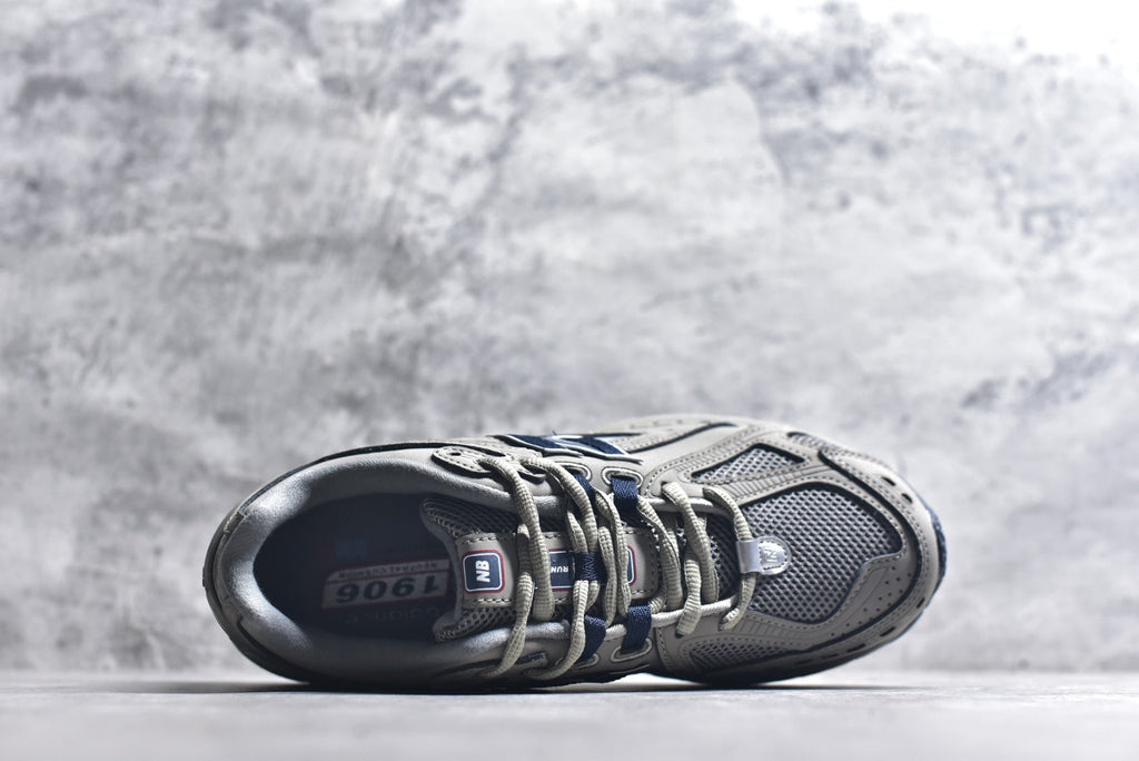 New Balance 1906 Retro Lifestyle Sneaker | M1906RB