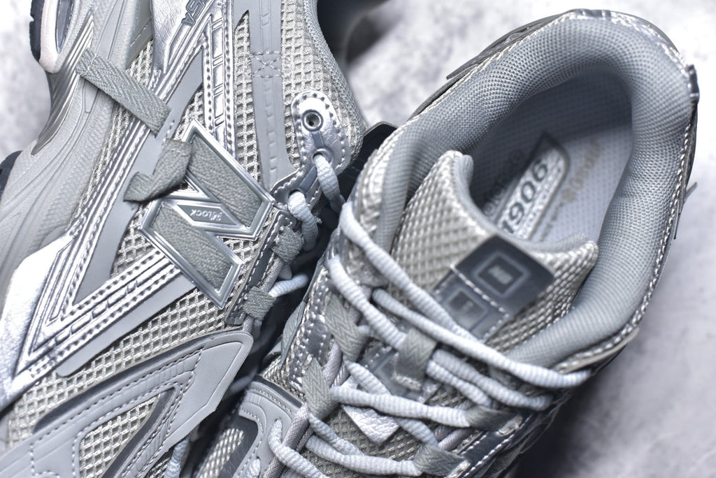 New Balance 1906 Retro Lifestyle Sneaker | M1906AG