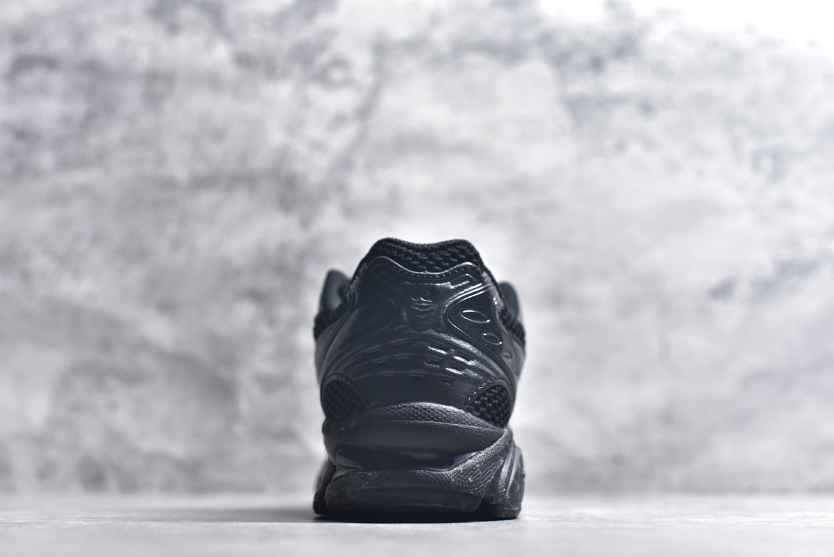 ASICS GEL-KAYANO 14 Retro Running Lifestyle Sneaker | 1201A019-001