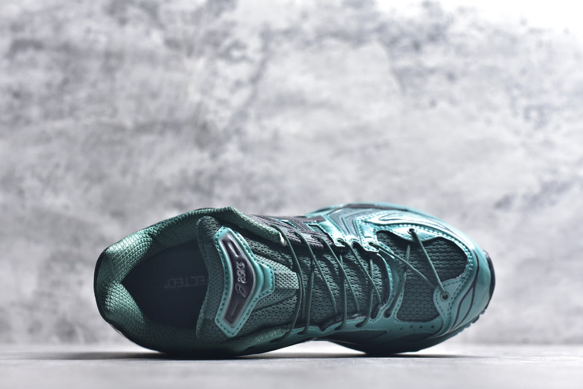 ASICS GEL-KAYANO 14 Retro Running Lifestyle Sneaker | 1201A922-300