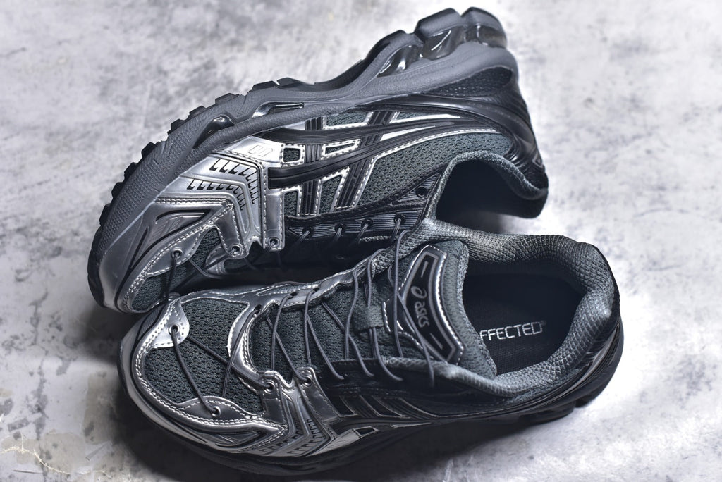 ASICS GEL-KAYANO 14 Retro Running Lifestyle Sneaker | 1201A922-020
