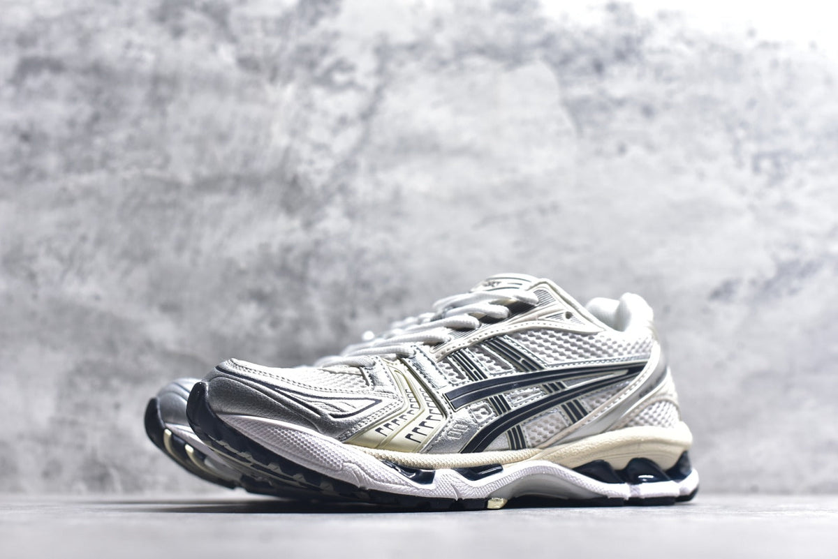 ASICS GEL-KAYANO 14 Retro Running Lifestyle Sneaker | 1202A056-109