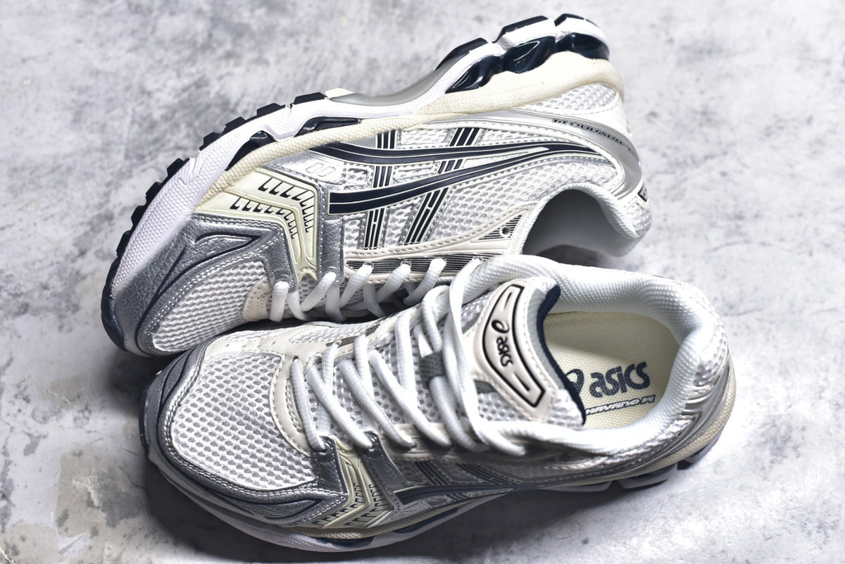 ASICS GEL-KAYANO 14 Retro Running Lifestyle Sneaker | 1202A056-109