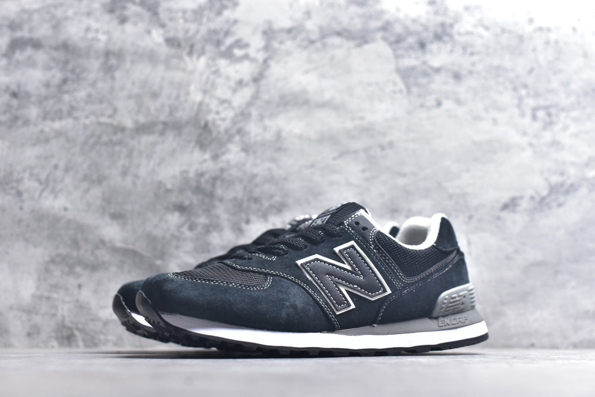 New Balance NB574 Low-Top Retro Casual Running Shoe U574NAB