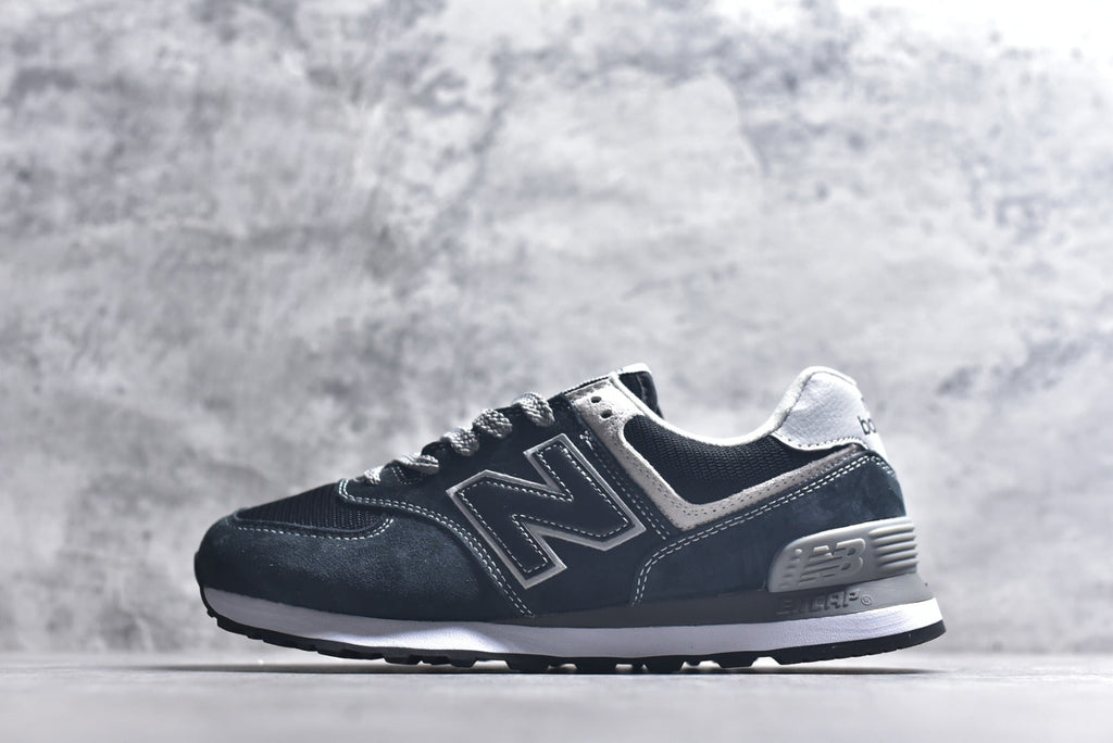 New Balance NB574 Low-Top Retro Casual Running Shoe ML574EVB