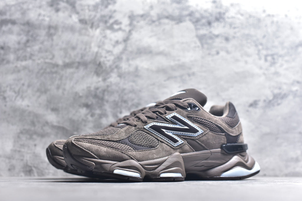 New Balance NB9060 Collaboration Retro Running Sneaker U9060622