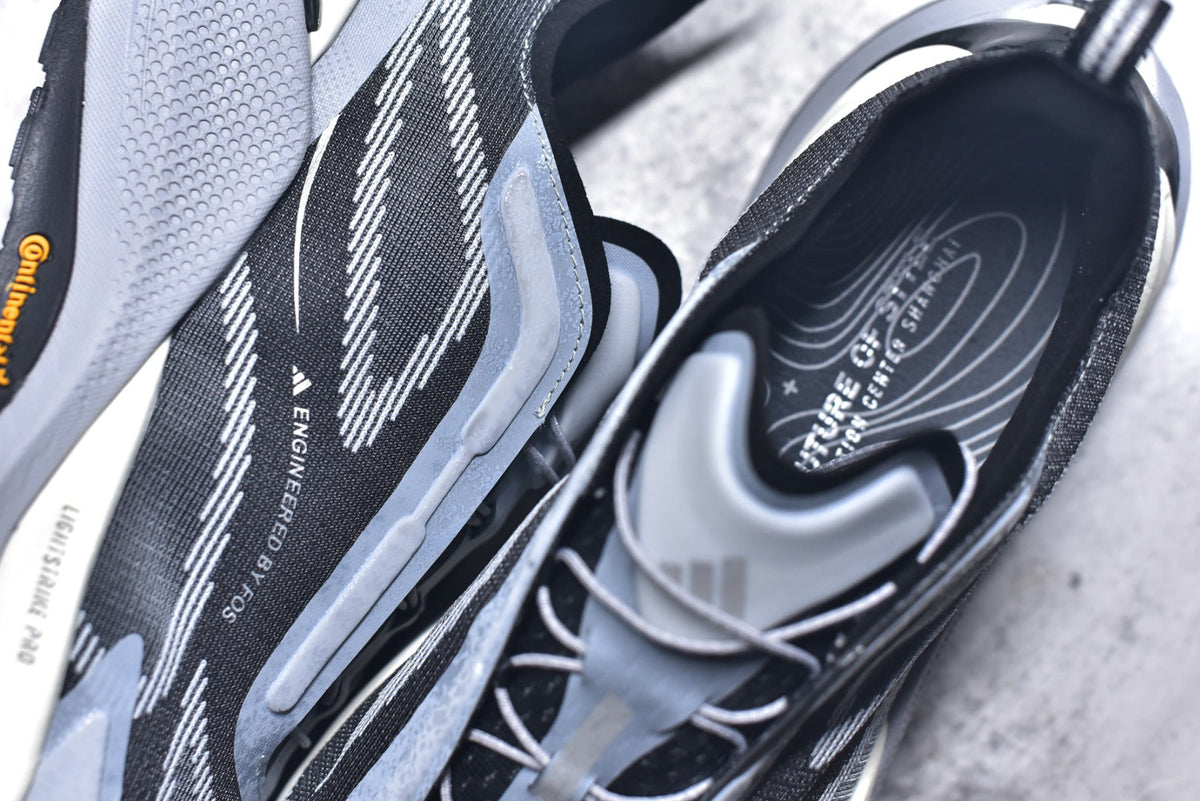 Adidas Holo Peak Low-Top Trail Running Sneaker KI1525