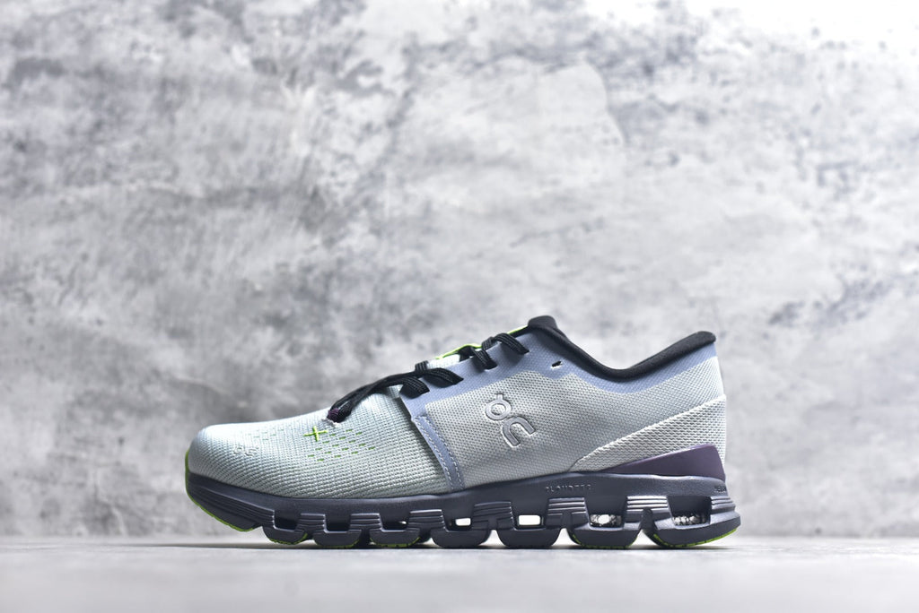 On Cloud X 4 Low-Top Running Sneaker 3ME30040818