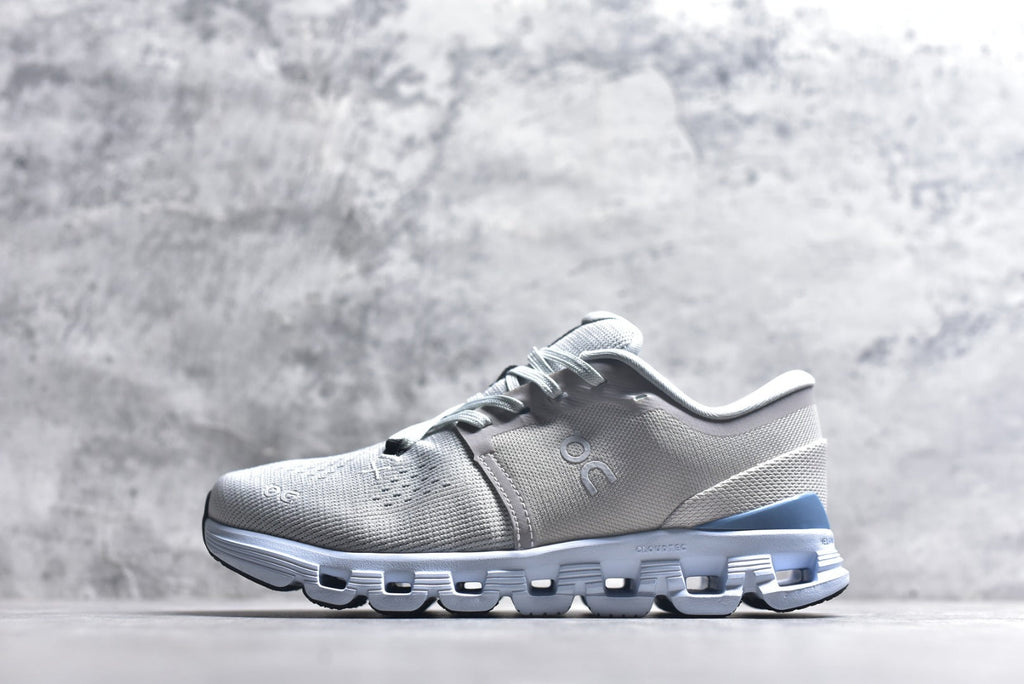 On Cloud X 4 Women's Low-Top Running Sneaker 3WE30073278