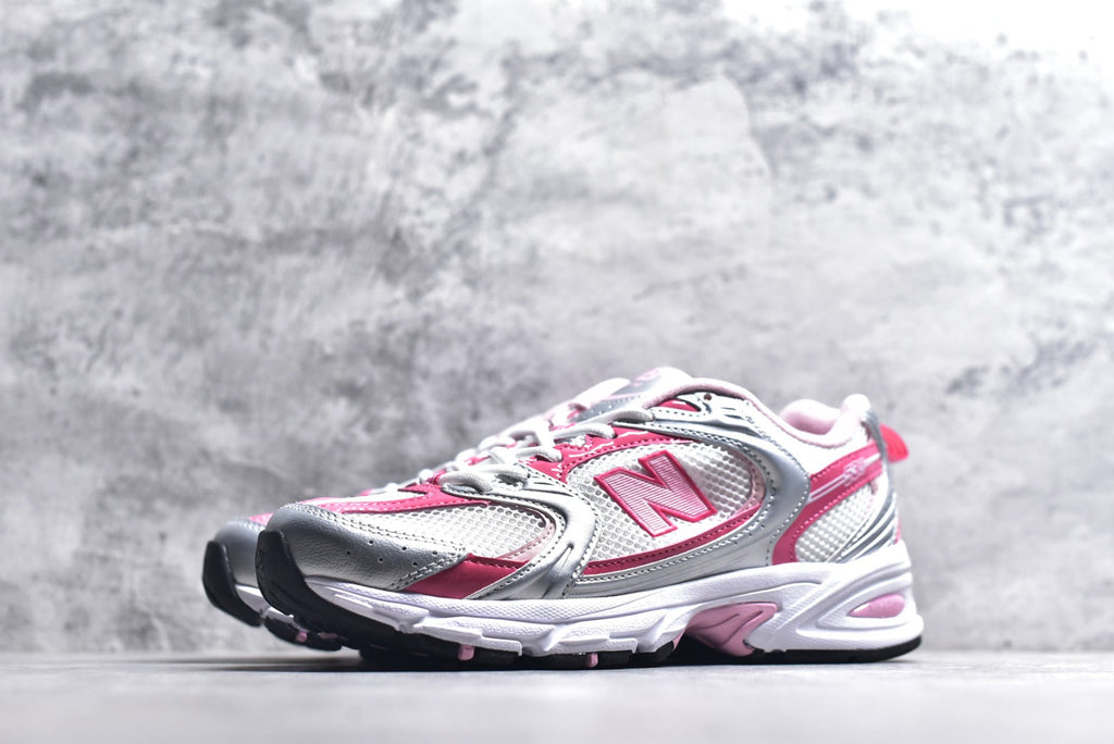 New Balance 530 Retro Breathable Running Sneaker U53022Q (Unisex)