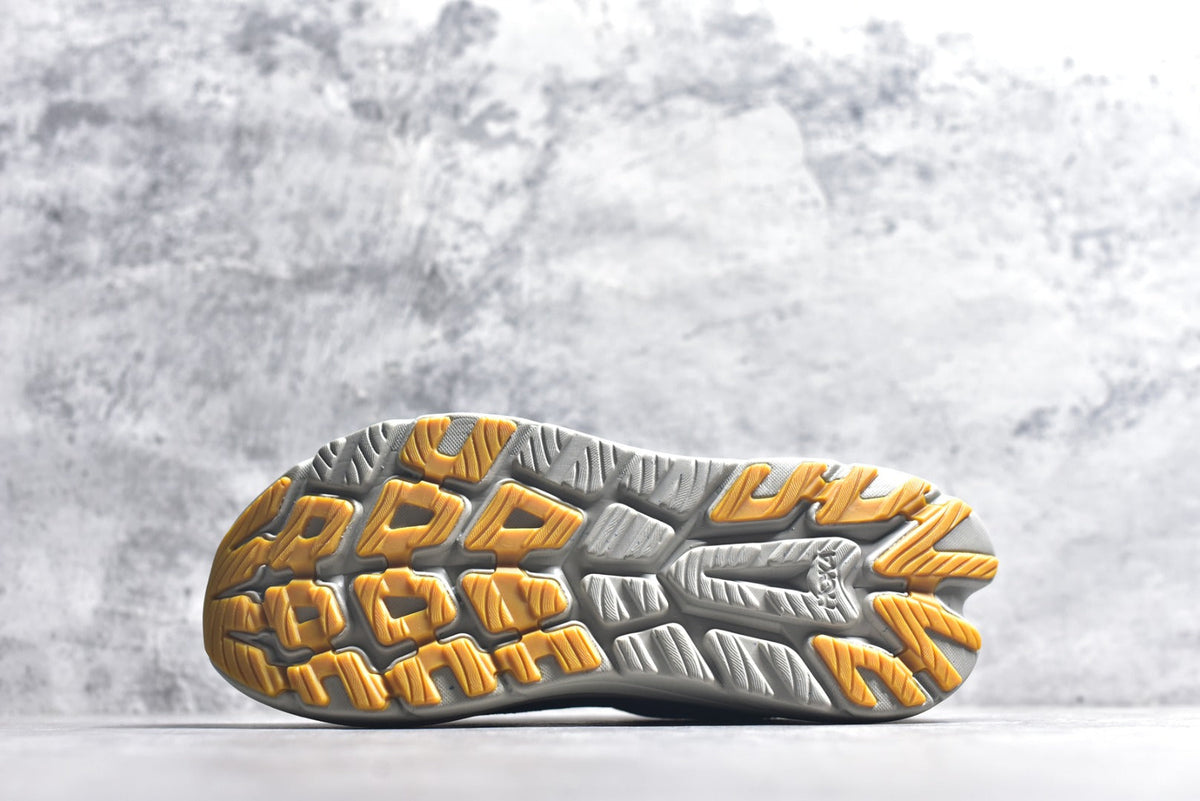 Hoka One One Kawana Running Shoe — 1147930 VCK
