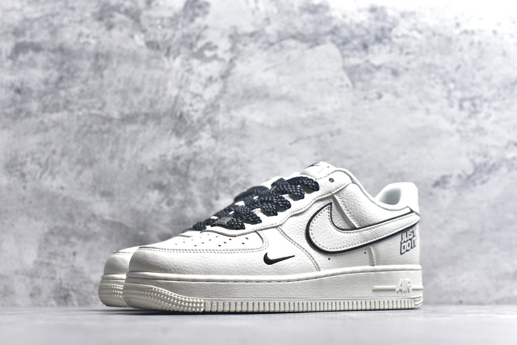 Nike Air Force 1 Low — MM5288-072 Sail / Black